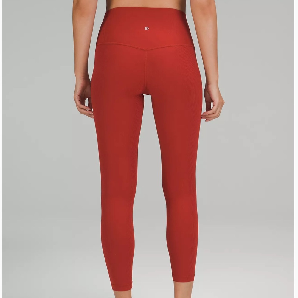 NWT Lululemon Align Ribbed 25” pant